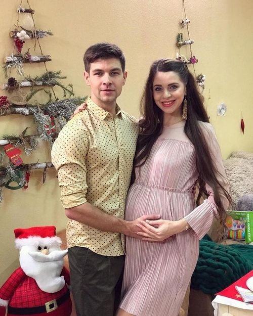 Участники шоу «дом-2» ольга рапунцель и дмитрий дмитренко впервые стали родителями